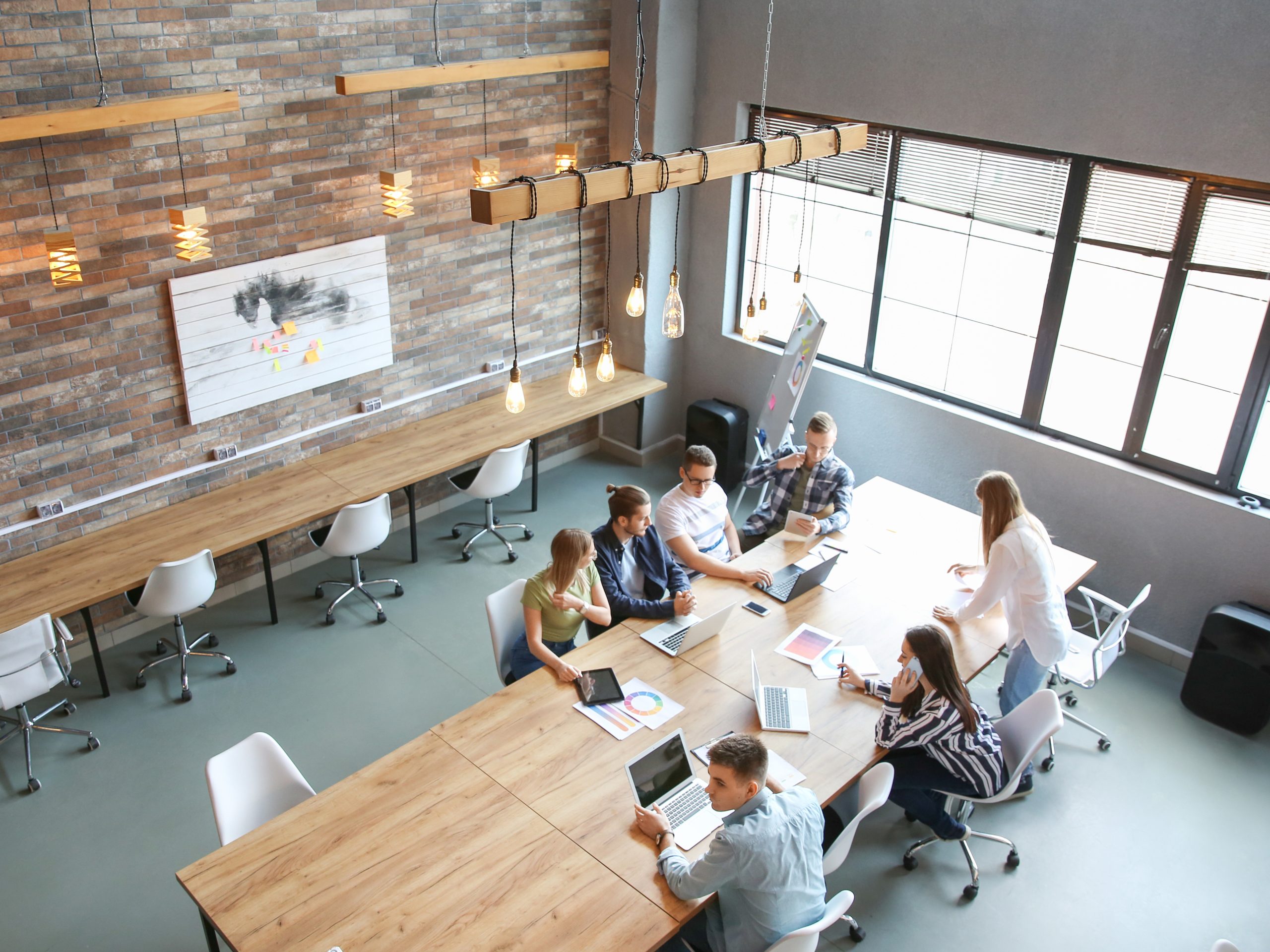 Benefits of art in workspace